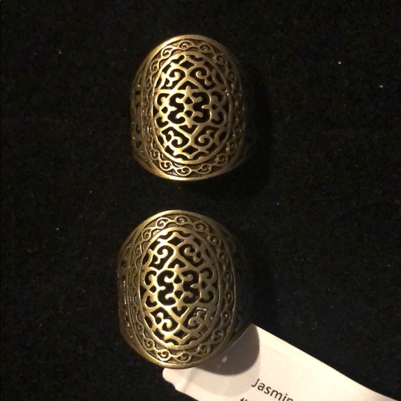 Premier Designs "Jasmine" Rings - Picture 2 of 4